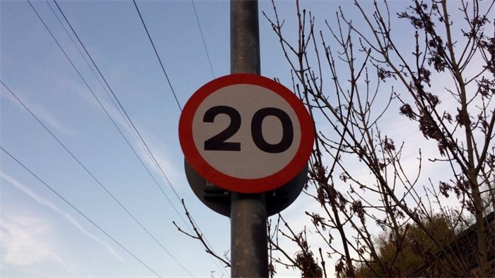 Three quarters of Scots support 20mph speed limit in towns