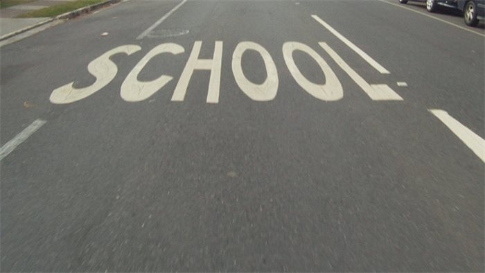 Air pollution blamed for children not walking to school