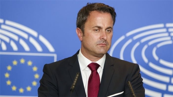 Luxembourg prime minister attacks Boris Johnson as he ducks press conference due to protests