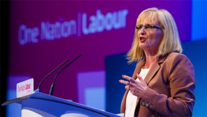 Curran: ‘devolve work programme now’