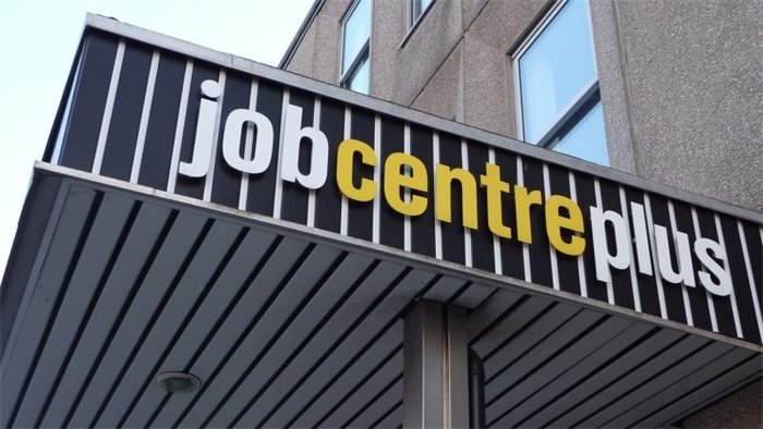 19,000 more jobless in Scotland