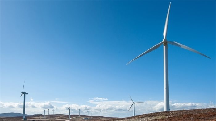 Renewables support needed to fight climate change, warns SNP