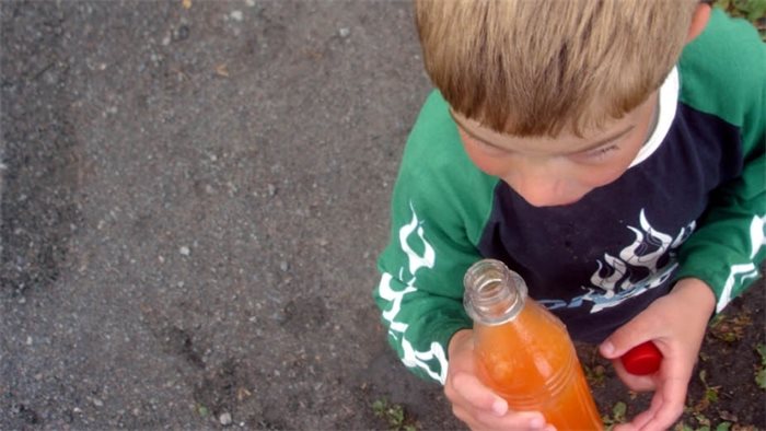 Cut sugary drinks from children’s diet, parents advised