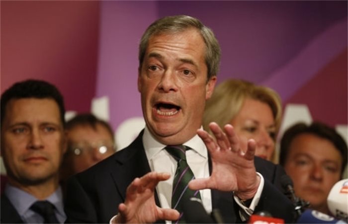 Nigel Farage disowns 'Vote Leave £350m' pledge for NHS