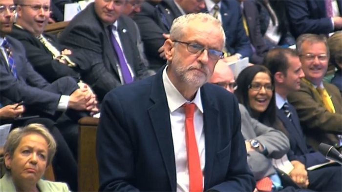 Jeremy Corbyn refuses to resign after losing no confidence vote among MPs