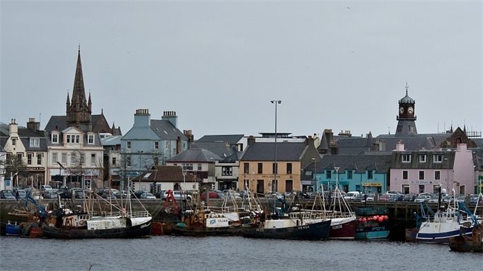 First Syrian refugees arrive in Western Isles