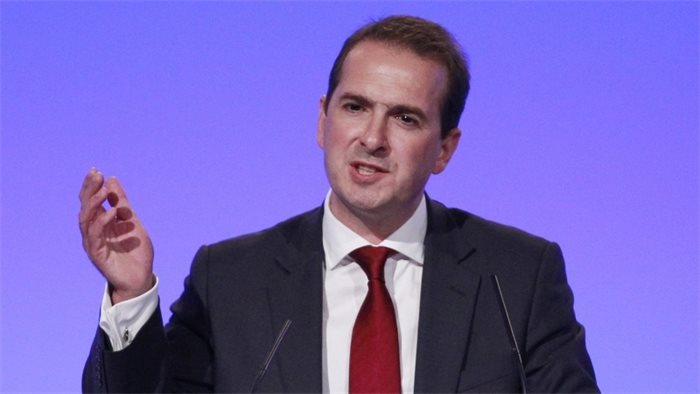 Labour leadership contender Owen Smith faces attacks over lobbyist past
