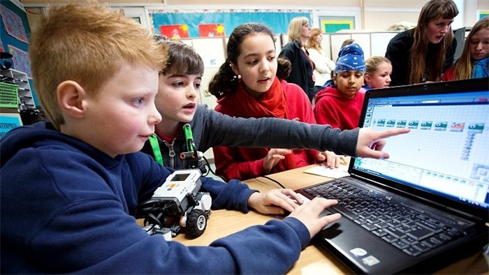 Digital projects that get children into technology awarded £250,000 of funding