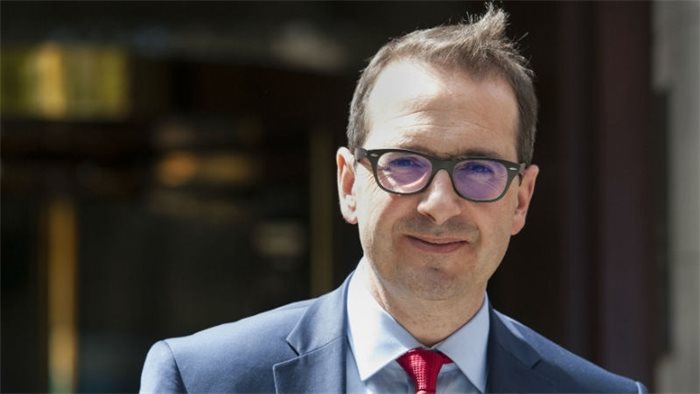 Labour members are 'looking at one another as enemies', Owen Smith tells hustings