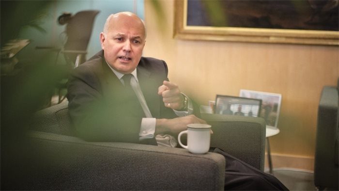 Former work and pensions secretary Iain Duncan Smith calls for cuts to Universal Credit to be reversed