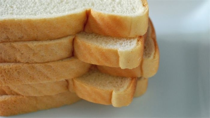 Folic acid in bread: barn gates and neural tubes