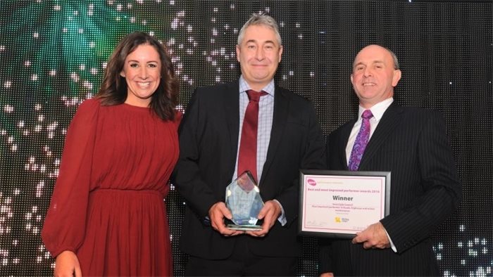 Inverclyde wins most improved council roads team at national award