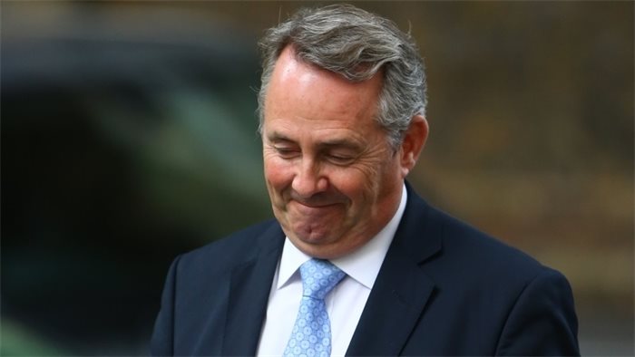 Liam Fox rebuked by Theresa May for stance on students and migration figures