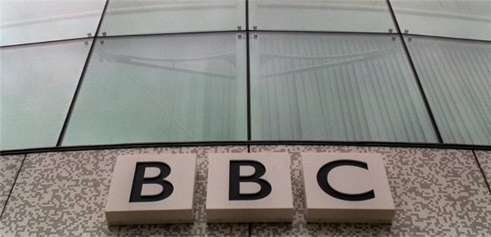 Boris Johnson and Dominic Cummings in disagreement over scrapping BBC licence fee