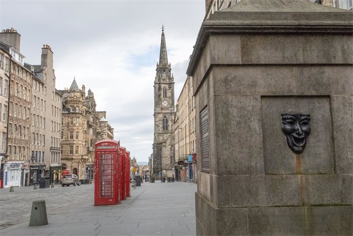 UK set for at least three more weeks of lockdown as ministers meet to plan way ahead