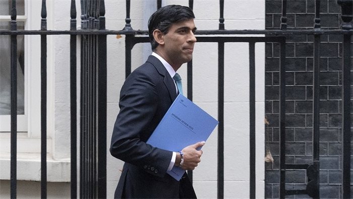 Rishi Sunak's public sector pay freeze 'no way either to spend public money or to treat public sector workers' says IFS