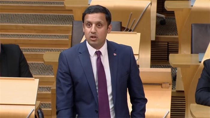 Anas Sarwar launches bid to become Scottish Labour leader