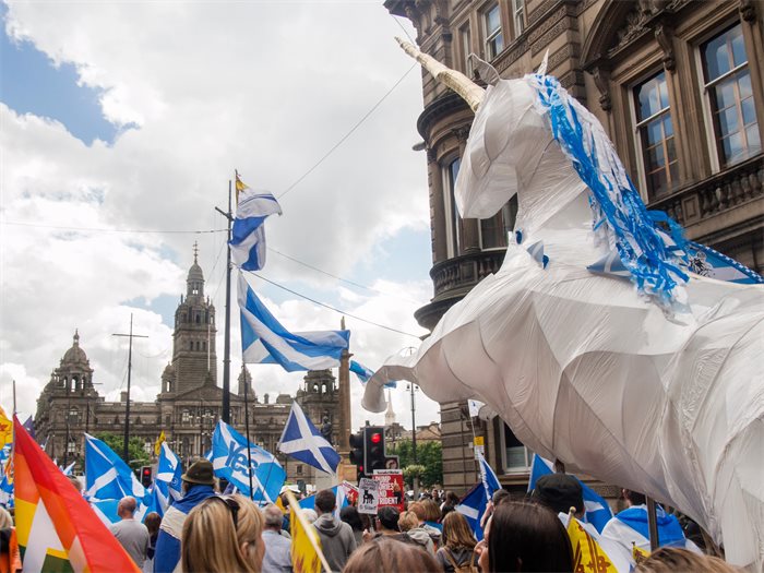 Support for independence falls but SNP on course for Holyrood win