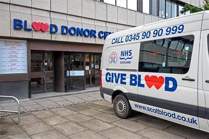 More gay and bisexual men allowed to give blood after rule change