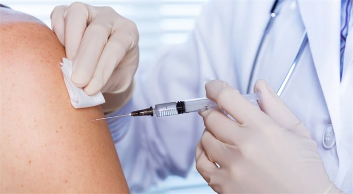 All adults in Scotland now expected to receive first dose of COVID vaccine by 18 July