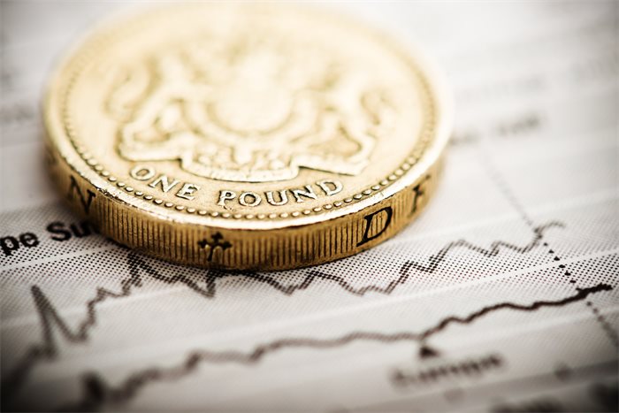 Currency risk in an independent Scotland would be unavoidable, think tank finds