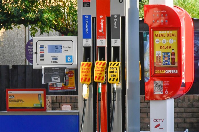 Scottish Government urged to prioritise key workers in fuel crisis