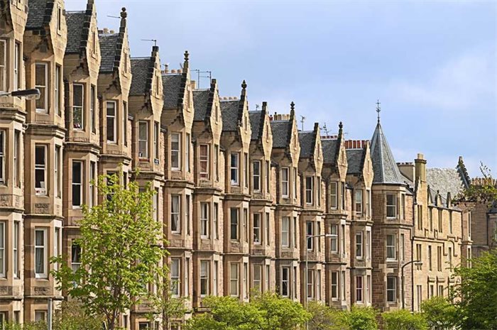Associate Feature: Reducing household emissions of Scotland's traditional architecture
