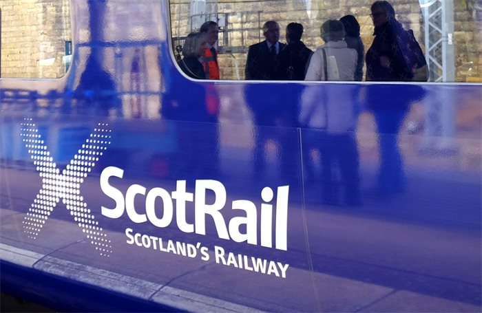 Rail union given 24 hours to accept pay offer and call off COP26 strike