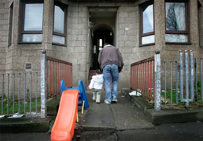 Call for child payment to quadruple as commission warns of rising poverty levels