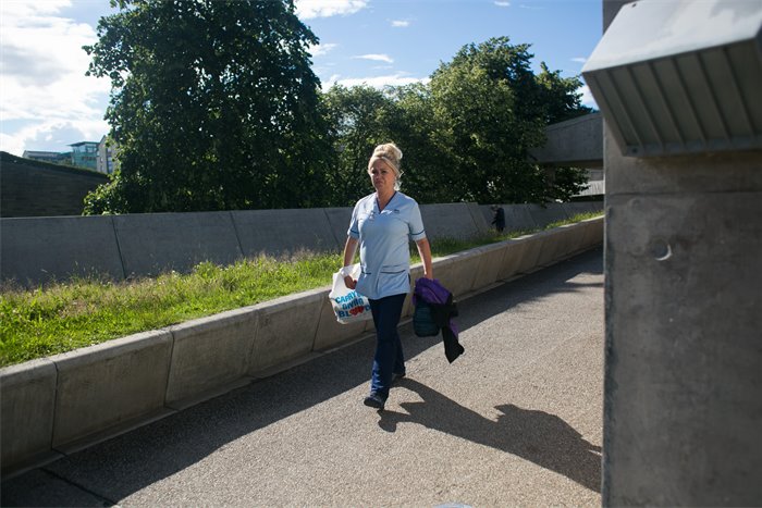 Scottish nurses balloted over pay deal and industrial action