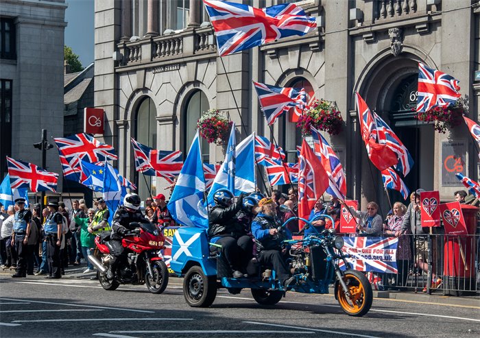 Scottish independence: Poll shows public split over using general election as 'de facto' referendum