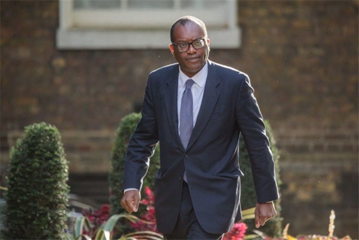 Kwasi Kwarteng announces u-turn on abolition of 45p tax rate