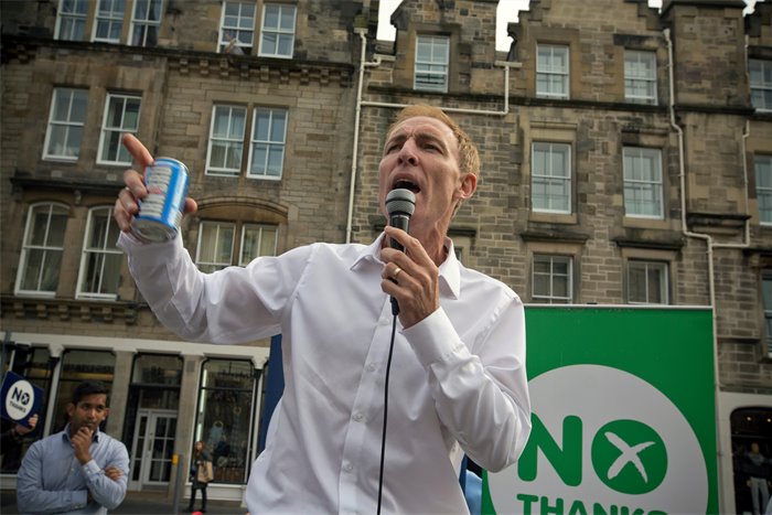 Jim Murphy 'bamboozled' by 'legally ingenious' indyref2 case