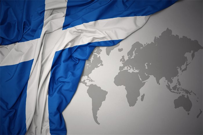 Does Scotland have the right to establish its own foreign relations?