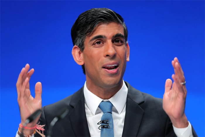 Rishi Sunak to announce North Sea carbon capture scheme - and 100 oil and gas licences