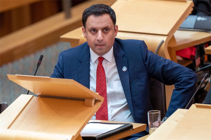 Anas Sarwar blames ‘SNP incompetence’ for rising access to private healthcare