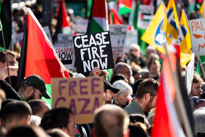 MSPs back ceasefire in Gaza