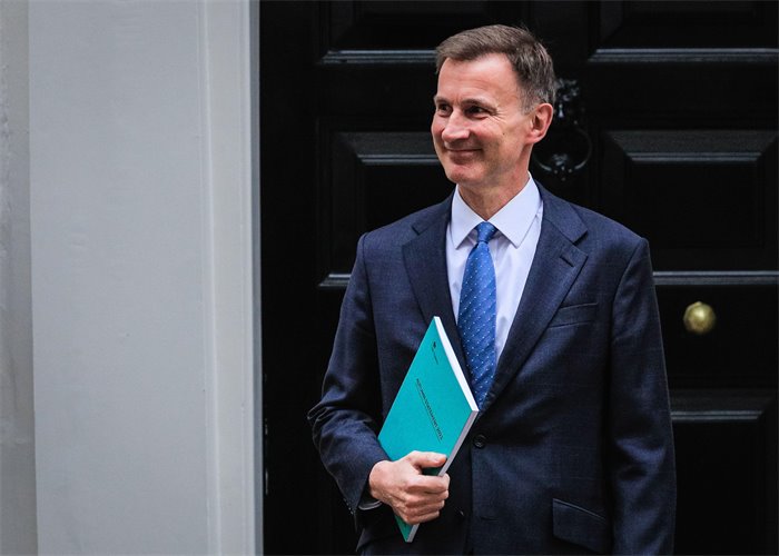 Chancellor confirms National Insurance cut to 10 per cent