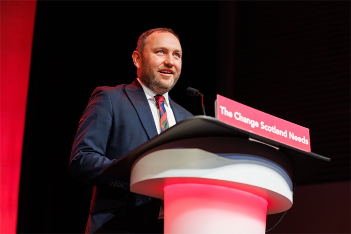 SNP privatising the NHS ‘through the front door’, says Ian Murray