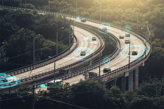 Glasgow University unlocks potential of augmented reality in driverless cars