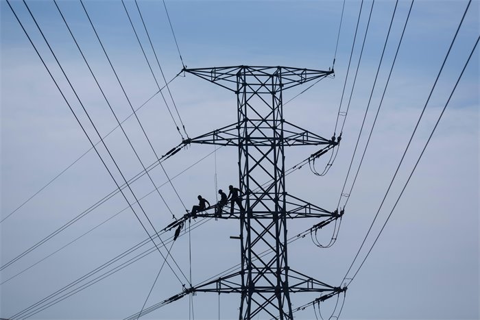 Spain and Portugal hit by massive power outage