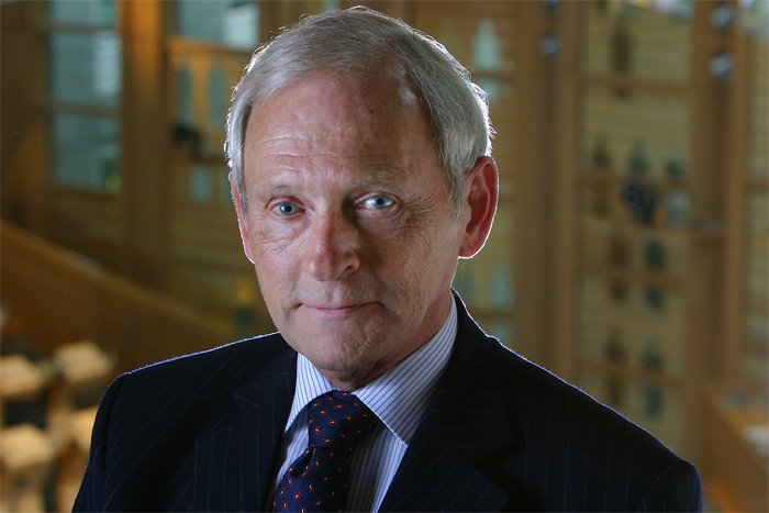 Former presiding officer Sir George Reid dies aged 86