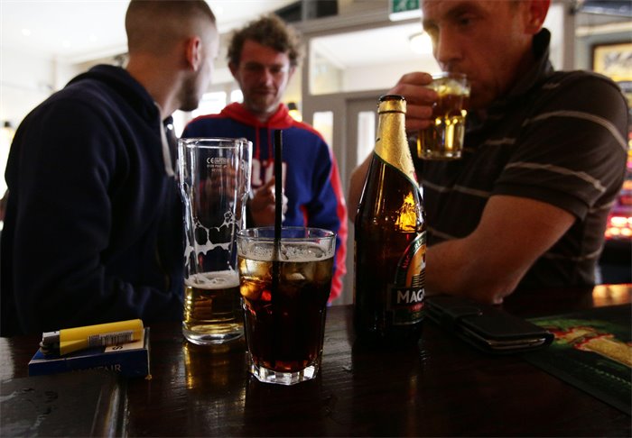 Scotland’s drink death toll drops to pre-Covid level