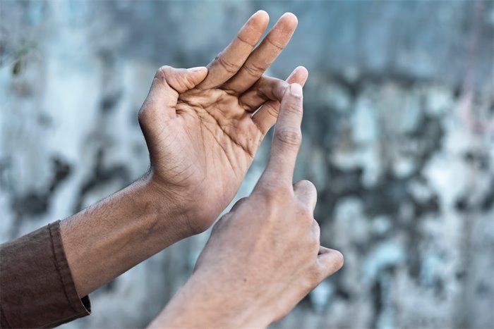 App for sign language users to access interpreters launched