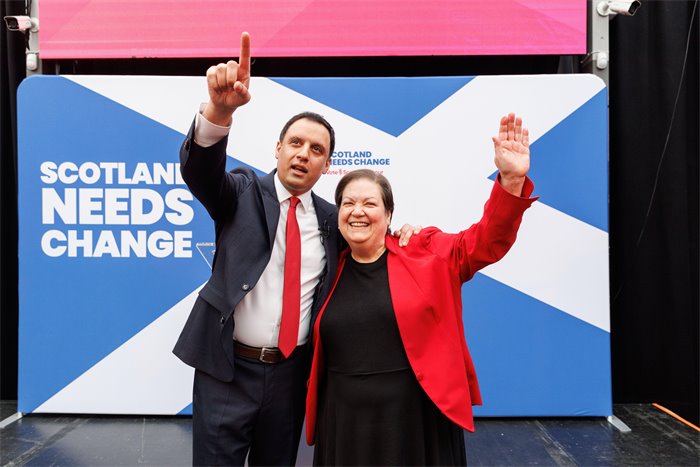 Sarwar promises to fix the SNP’s ‘mess’ as Labour launches its manifesto