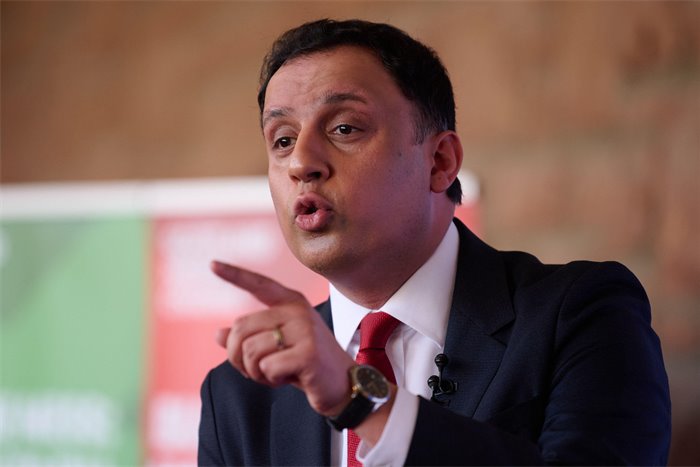 Anas Sarwar calls Malcolm Offord ‘a liar’ over claims of a deal to work against the SNP