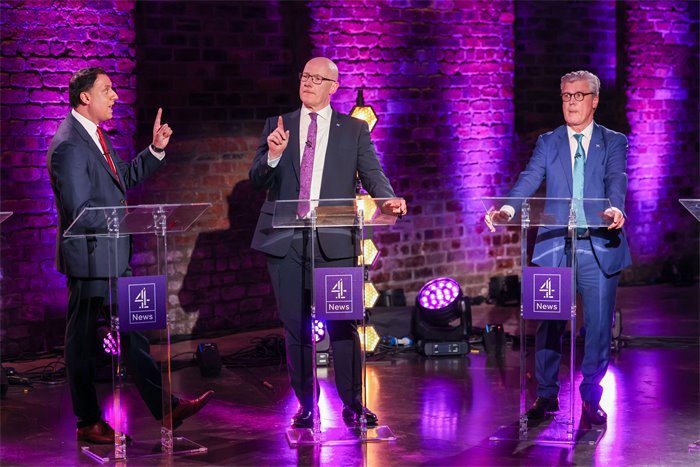 SNP maintains lead in new Scottish election poll