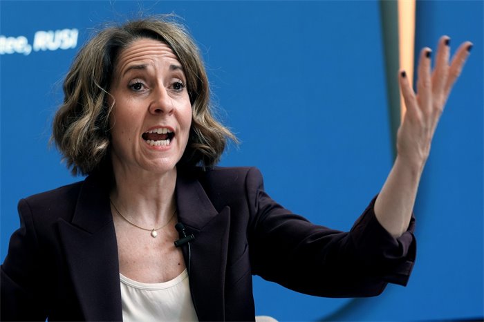 AI is ‘defining currency’ of our age, says Liz Kendall