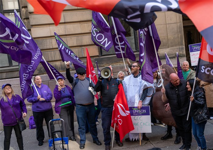 Glasgow City Council to fire-and-rehire workers as equal pay talks break down