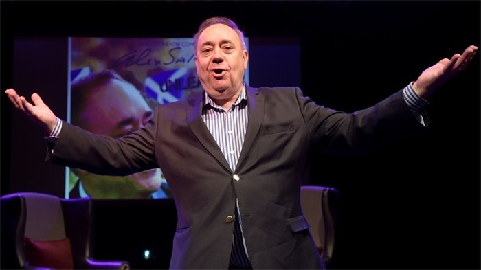 Alex Salmond urged to apologise over Edinburgh Fringe sex joke